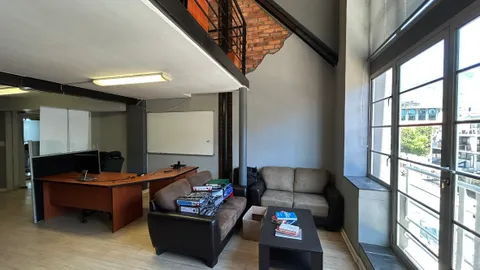 Sovereign Quay, 34 Somerset Road, Green Point